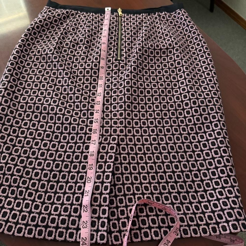 Talbot's Wool Blend Pencil Skirt Geometric Pattern Knee Length Women’s Size 10 - Picture 4 of 10